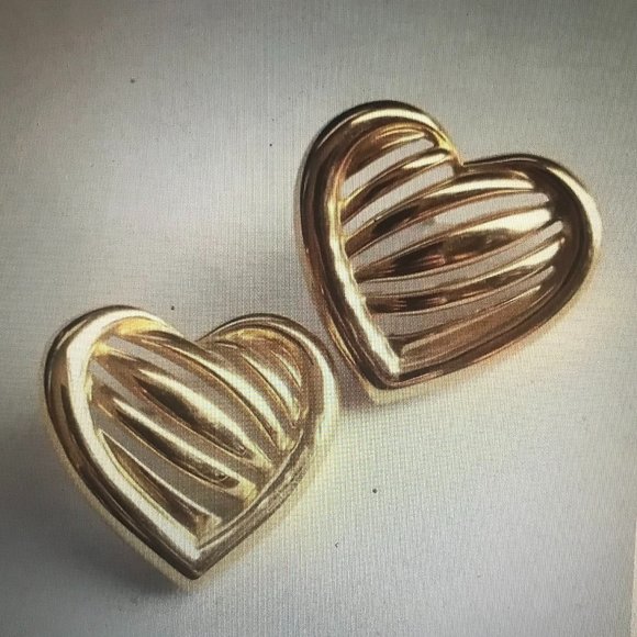 Krementz Gold Filled Heart Earrings - Picture 1 of 5